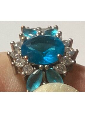 Sterling Silver Ring W/ Simulated Aquamarine & Crystal Gemstones. Size 8 - 8.5